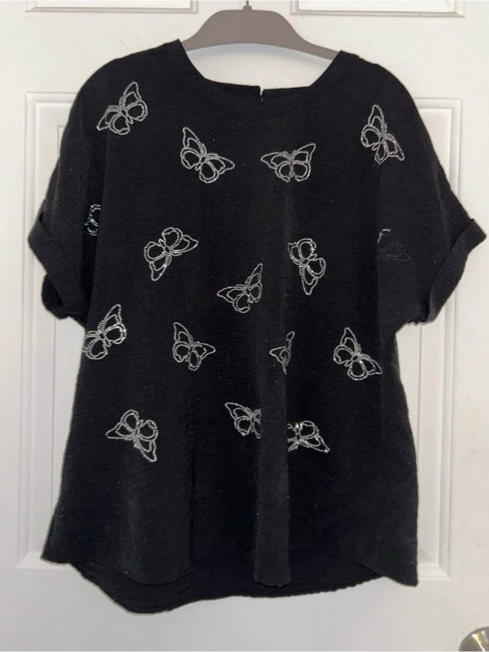 Volume One Rhinestone Butterfly Top Large Black Relaxed Cuffed Cap Sleeve Summer